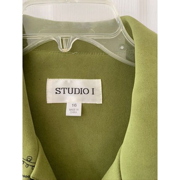 Studio 1 Jacket - Picture 4 of 6